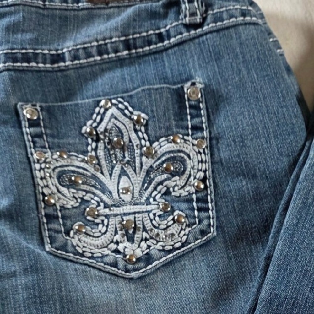 Earl Jean Jeans Women's 6 Bootcut Blue Low Rise Rhinestone Fleur De Lis Stretch